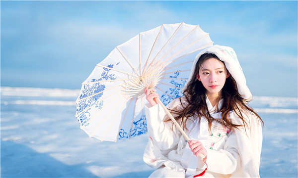 易县试管代怀生子多少钱一个？助孕之路的费用分析与方案选择